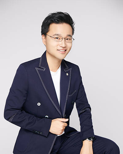 青岛设计师_高兵